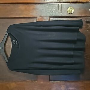 NWT Apt. 9 Black Long Sleeve Thin Shirt- Size XL
